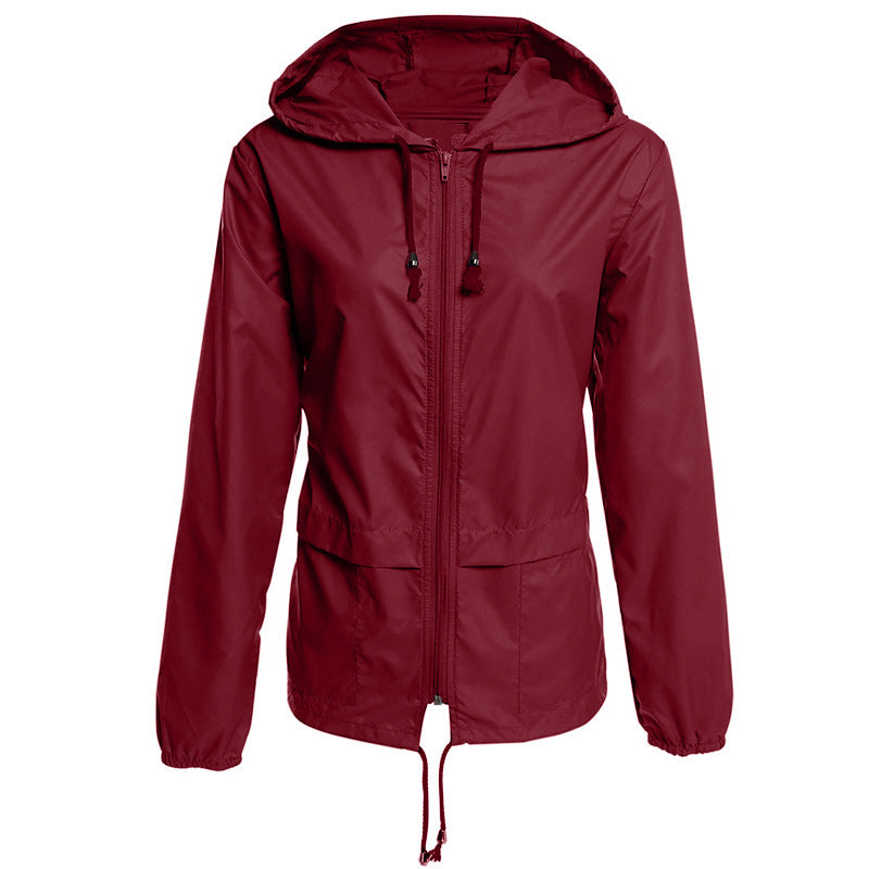 Chaqueta impermeable ligera con capucha → Chaqueta Aguacero Ligera y Transpirable