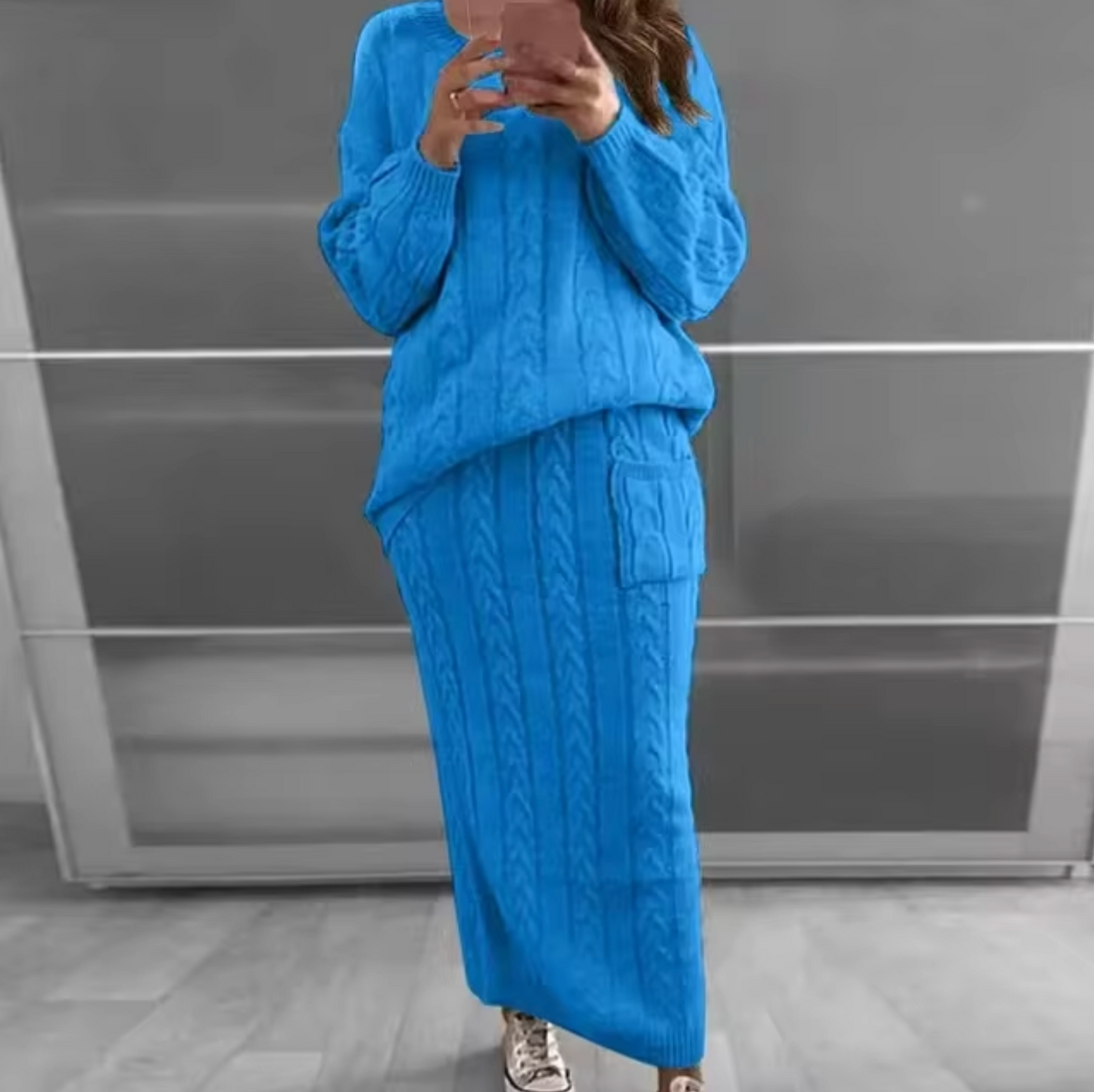 Conjunto Jersey y Falda Cálido y Chic