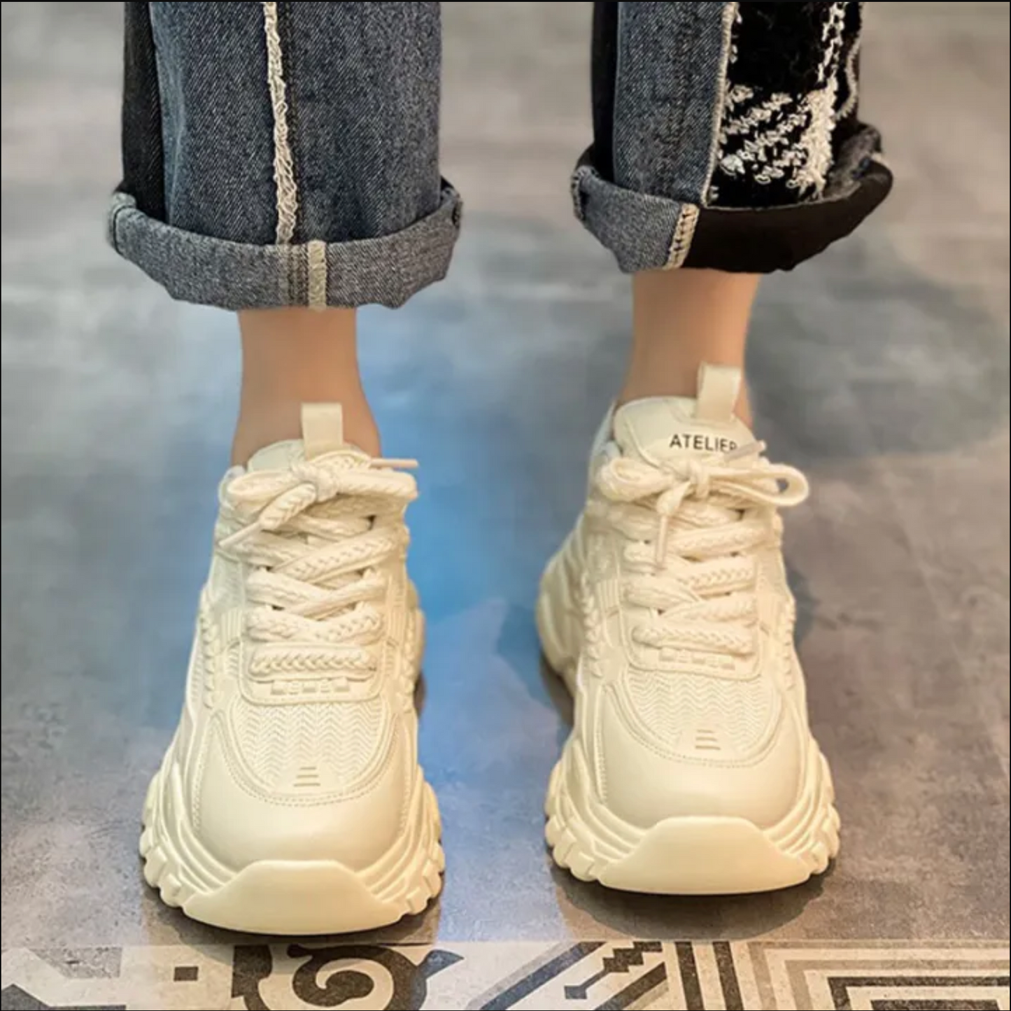Zapatillas Deportivas con Suela Alta y Resistente