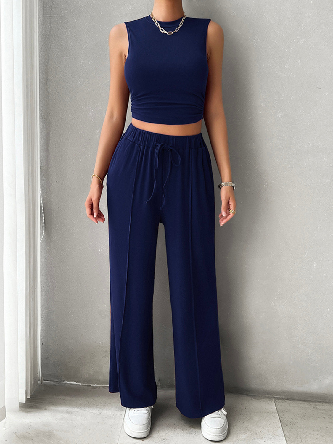 Conjunto Deportivo Camiseta y Pantalón Cómodo