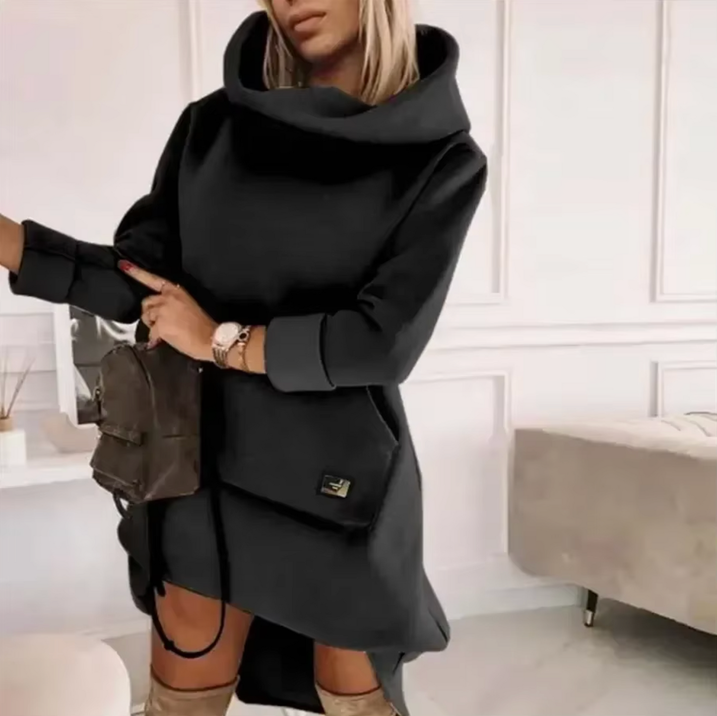 Vestido Deportivo con Capucha