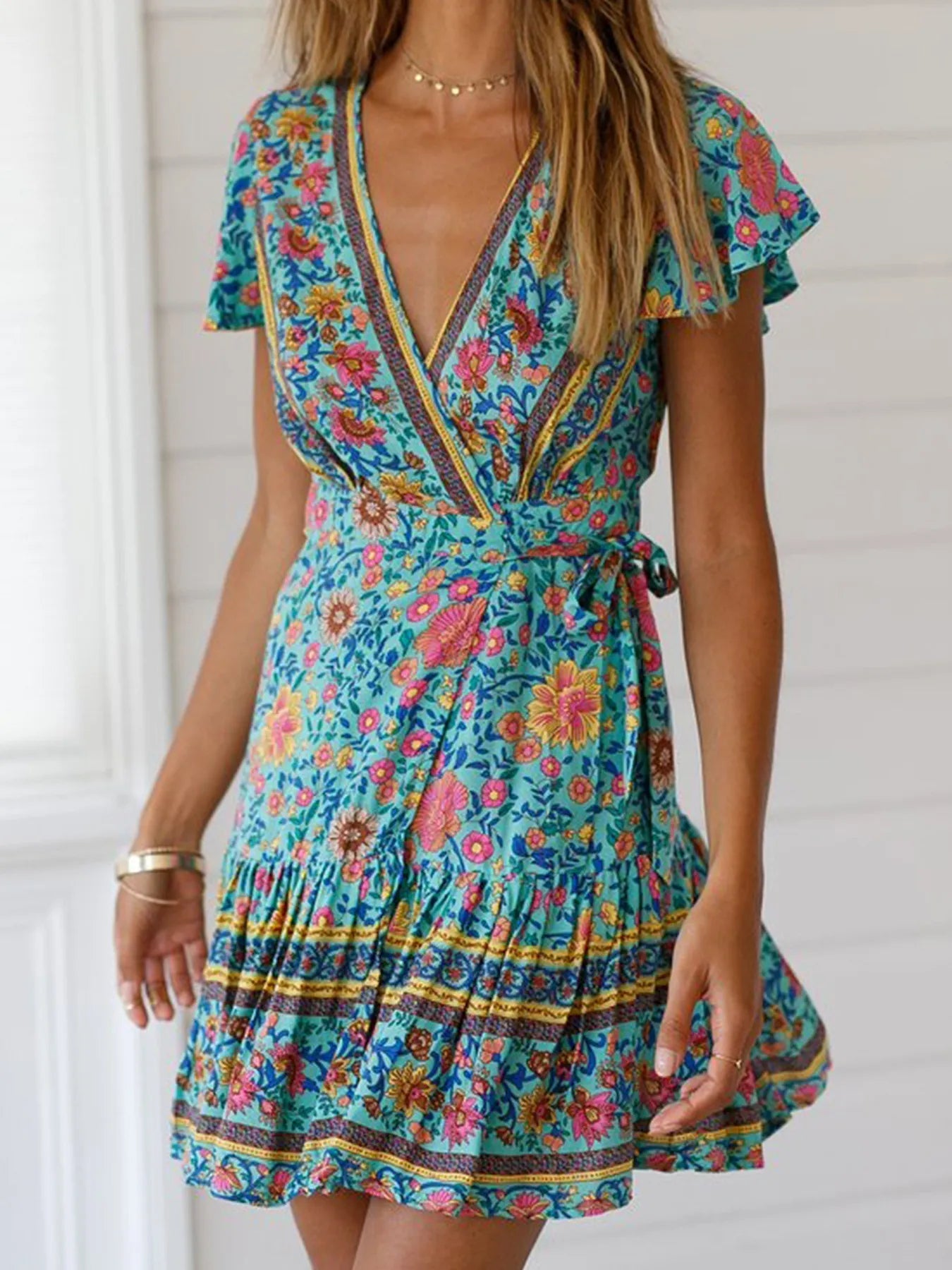 Vestido Florado Mangas Anchas Informal