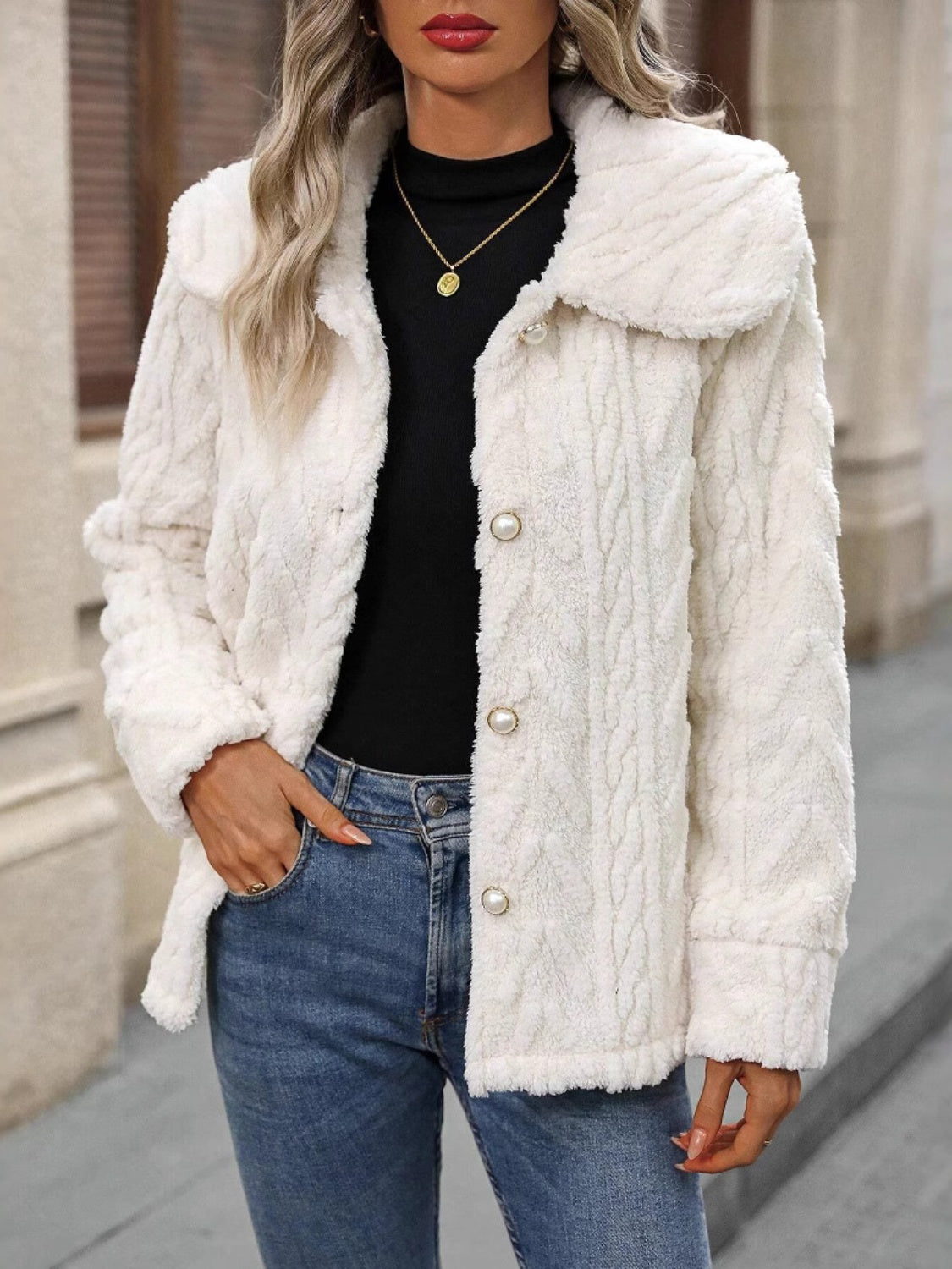 Abrigo Mujer Cuello Alto suave con Botones - Vestiria