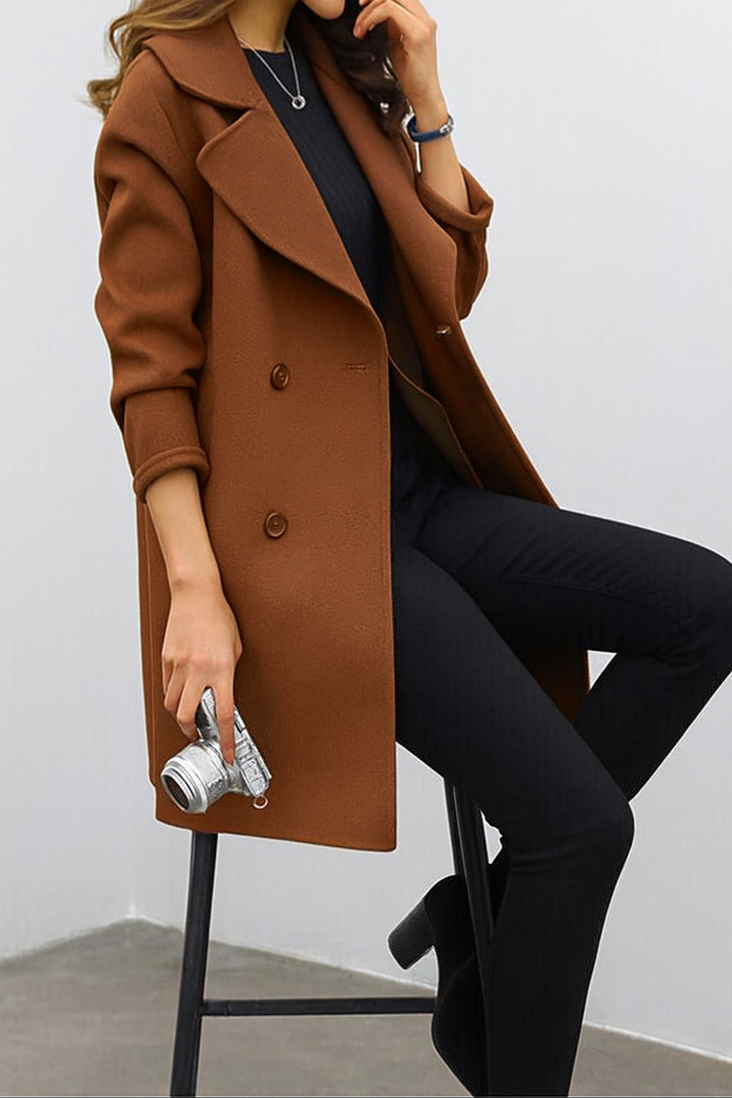 Abrigo Mujer Cálido y Elegante Doble Abotonado