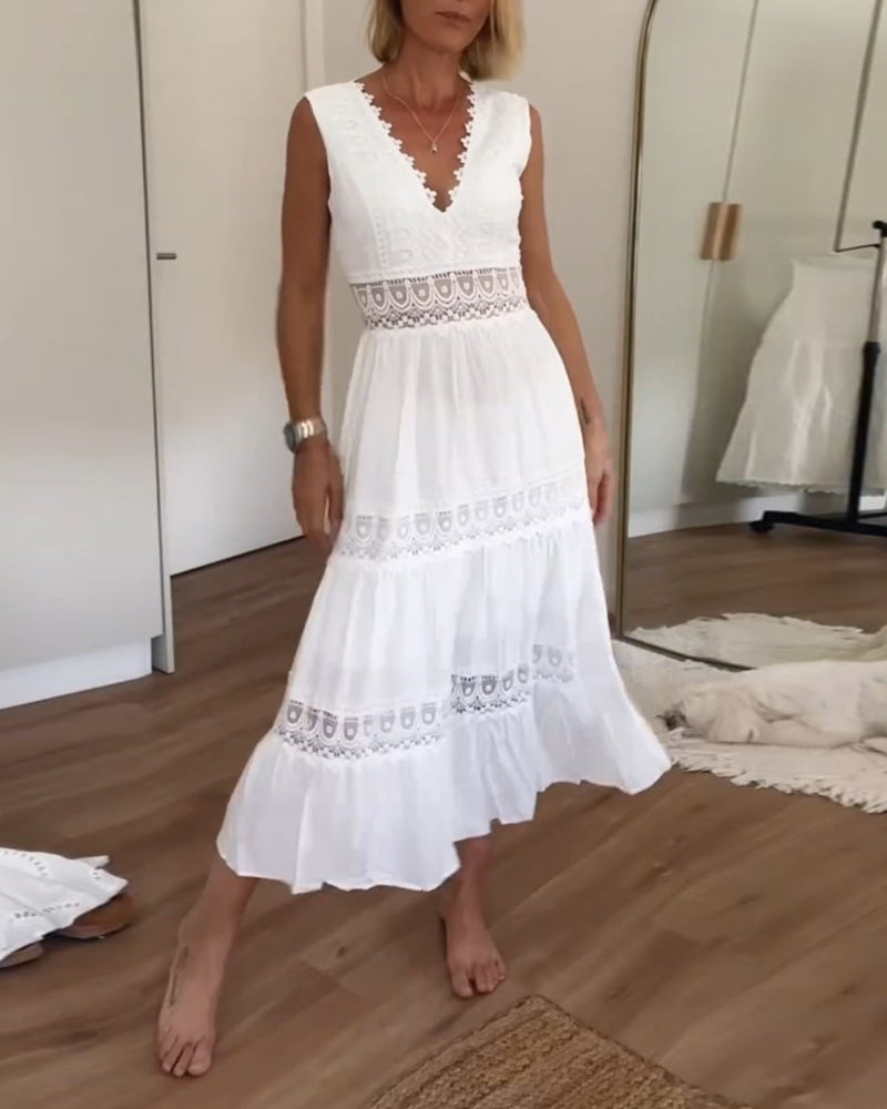 Vestido Boho Elegante con Detalles Florales - Vestiria