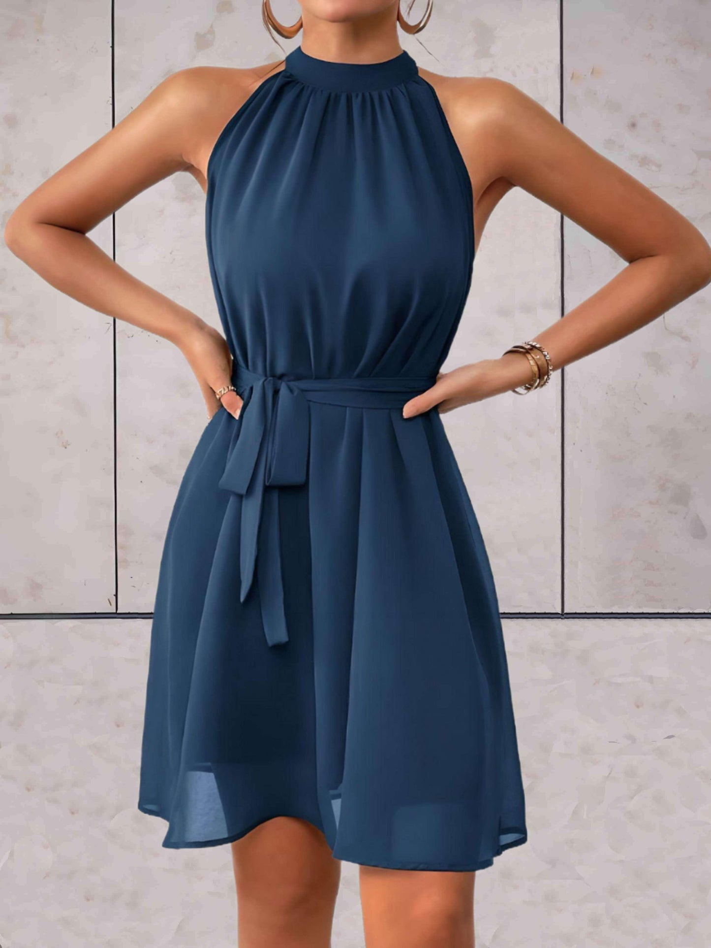 Vestido Elegante Sin Mangas Cuello Halter
