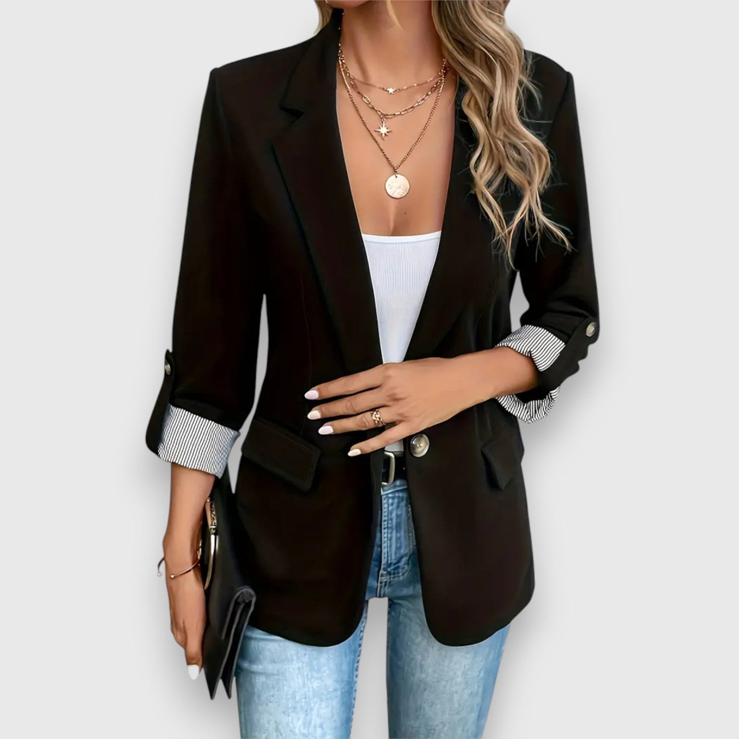 Chaquetilla informal de mujer con mangas cortas