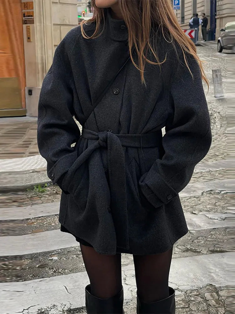 Abrigo Mujer Invierno Corto Cinturón Alto - Vestiria