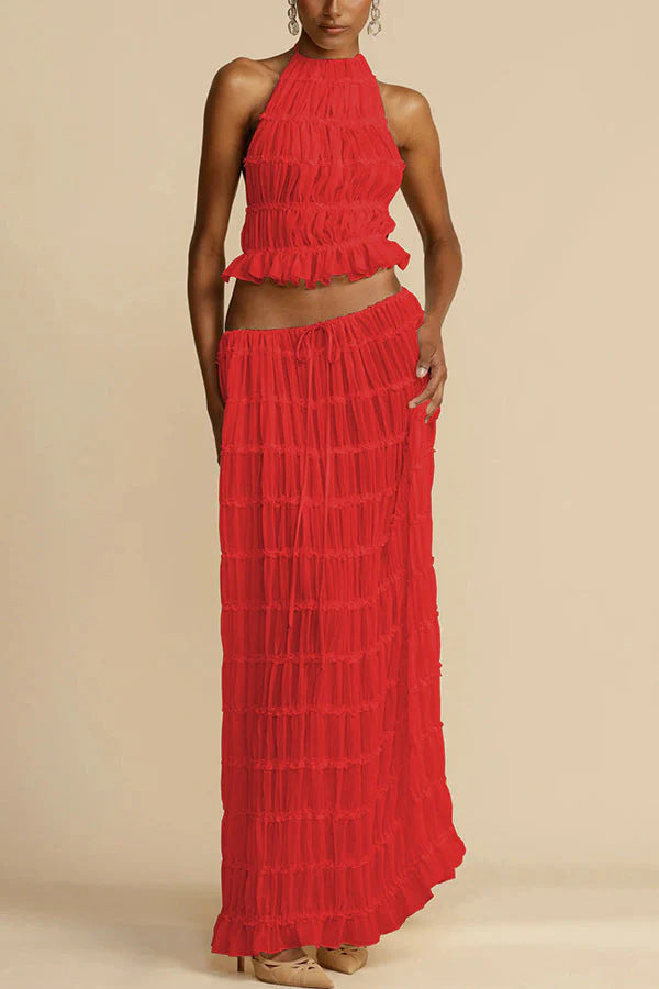 Traje de verano ajustado con top y falda ceñida