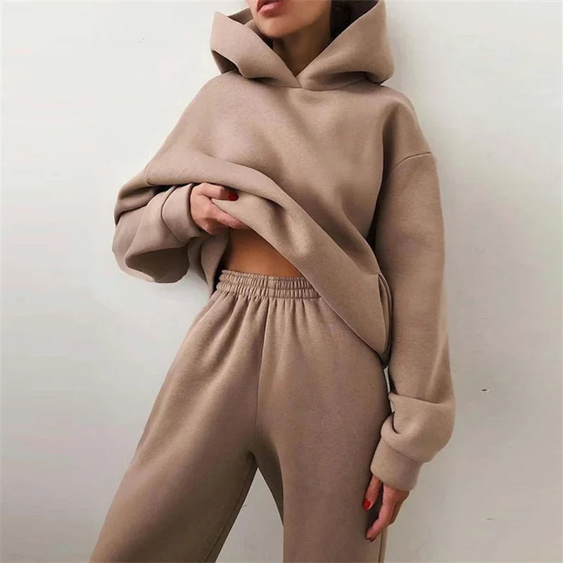 Conjunto Chándal Invierno Mujer Capucha Grande