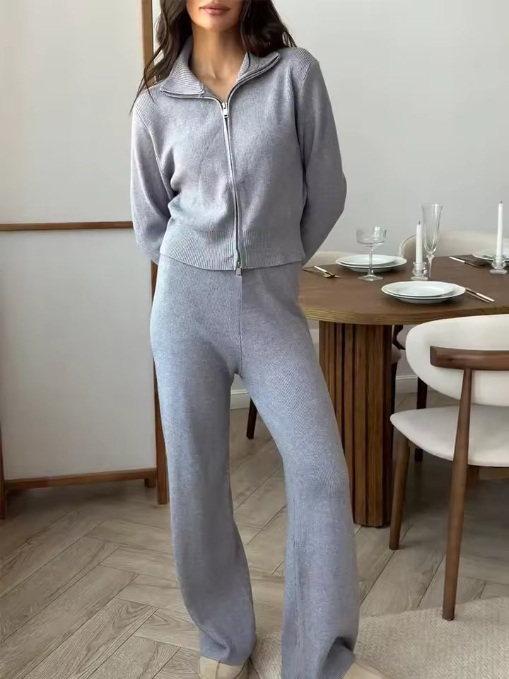 Pantalón y chaqueta deportiva mujer elegante