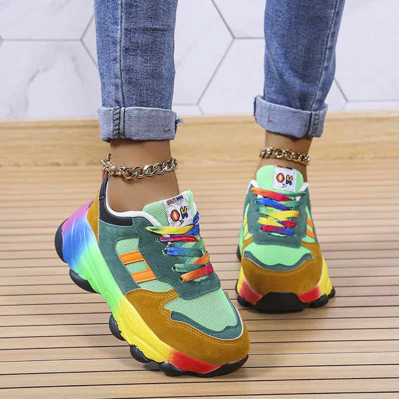 Zapatillas ortopédicas deportivas coloridas y cómodas