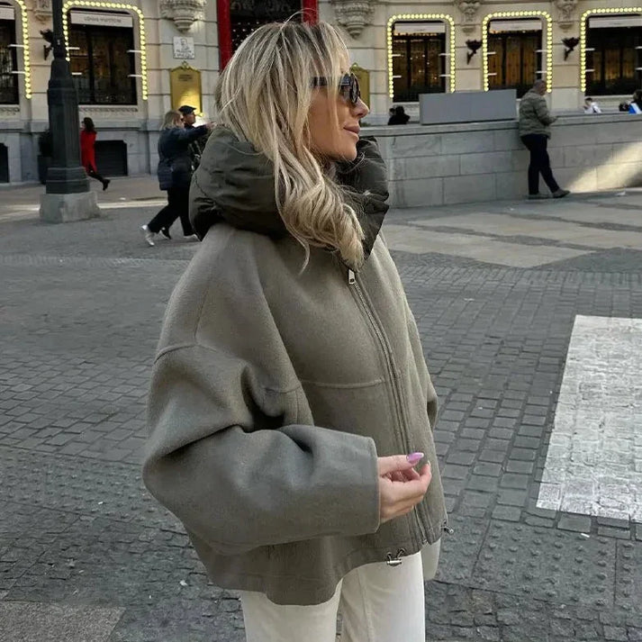 Chaquetón Mujer Capucha Aislante - Vestiria