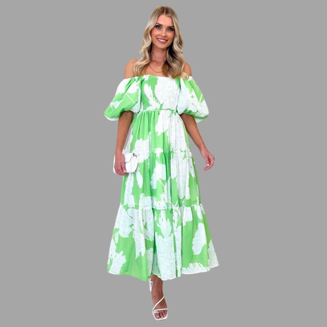 Vestido Florado con Volantes Elegante
