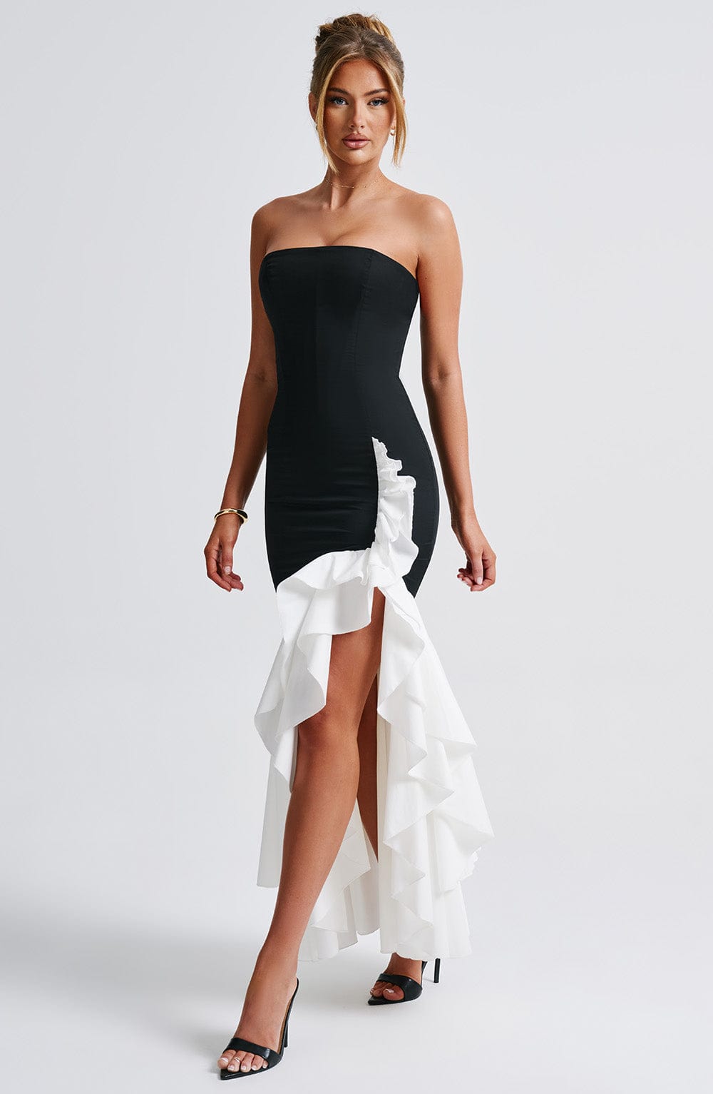 Vestido Elegante Sin Tirantes Abierto Lateral - Vestiria