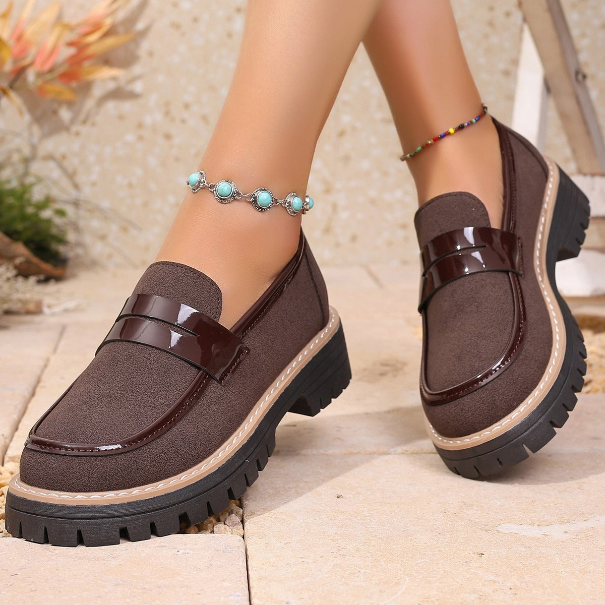 Zapatos mujer plataforma gruesa look minimalista
