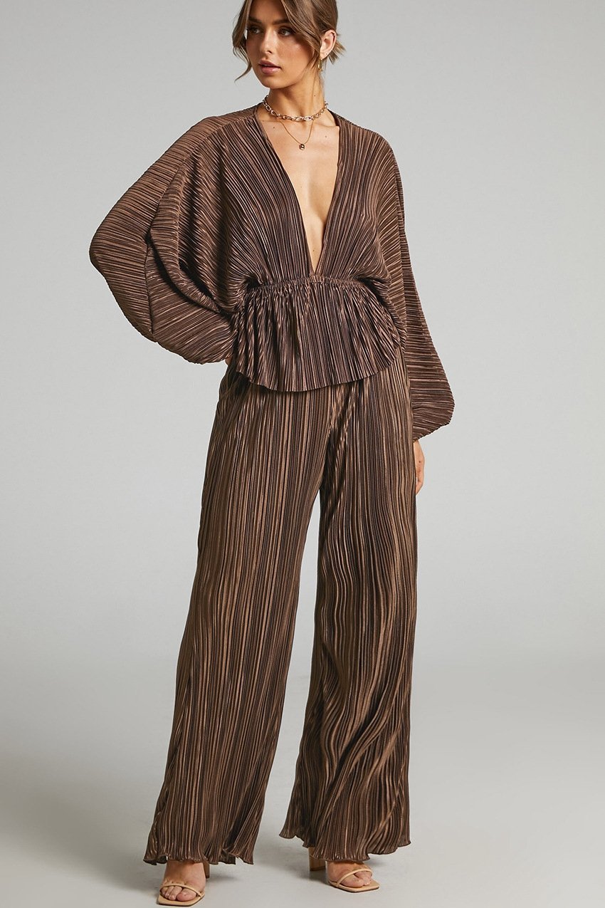 Vestido Plisado Escote V Elegante - Vestiria