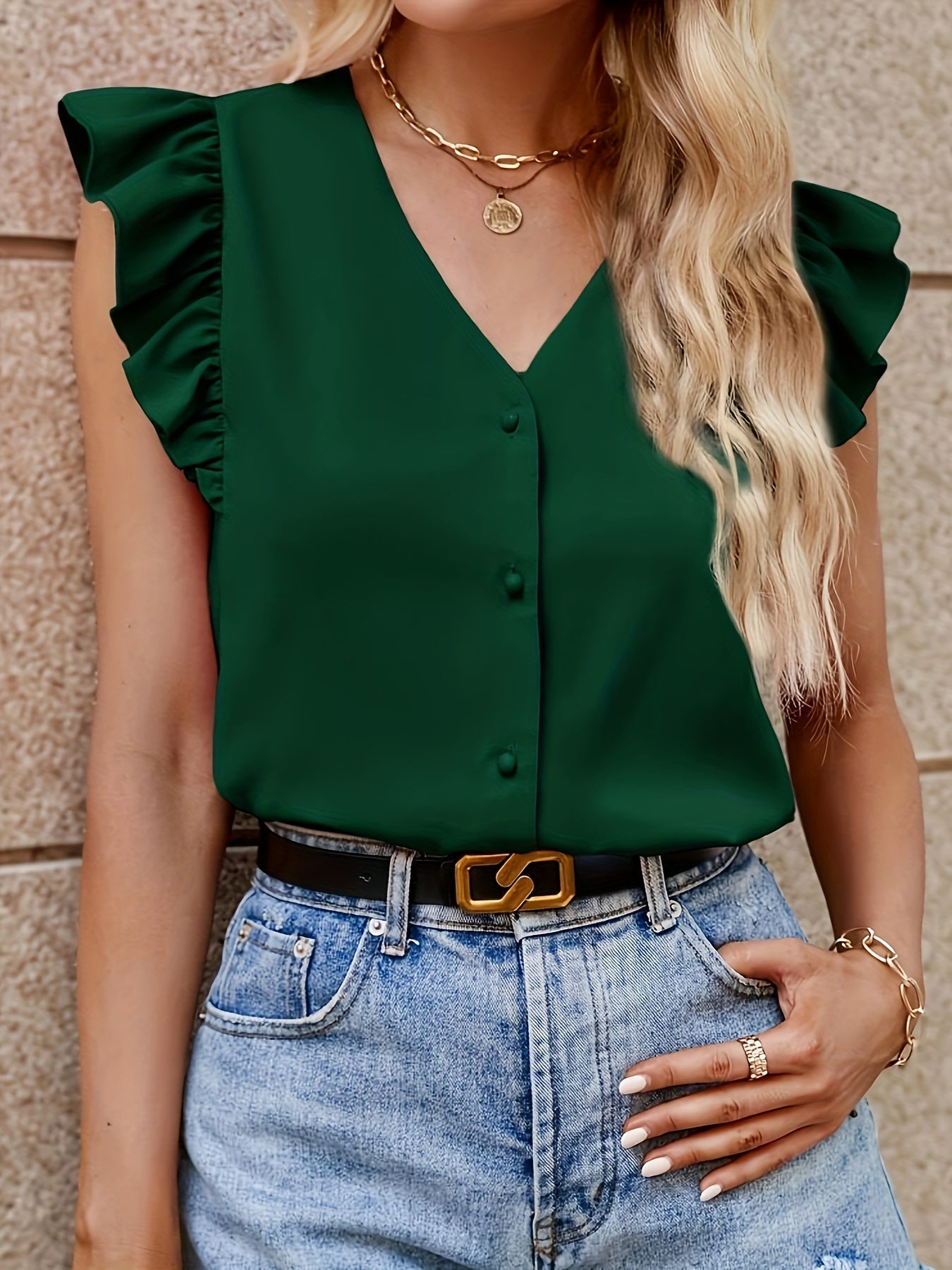 Blusa Femenina de Volantes con Cuello en V