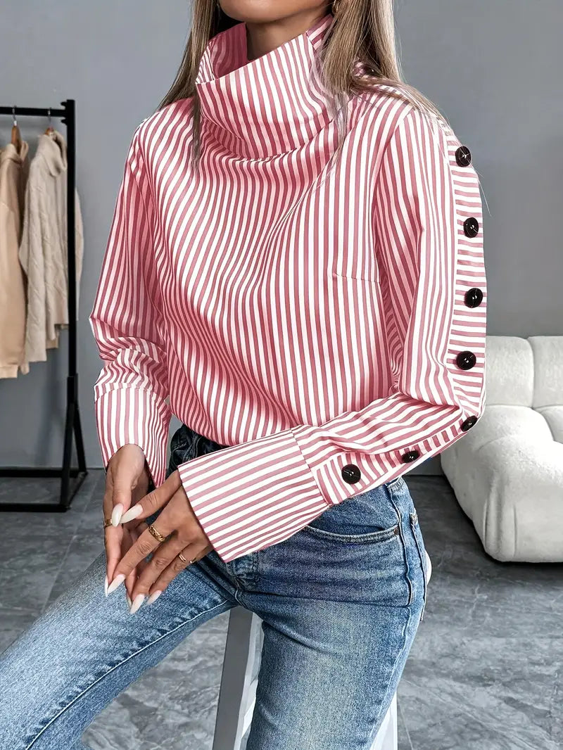 Blusa de rayas cuello alto elegante