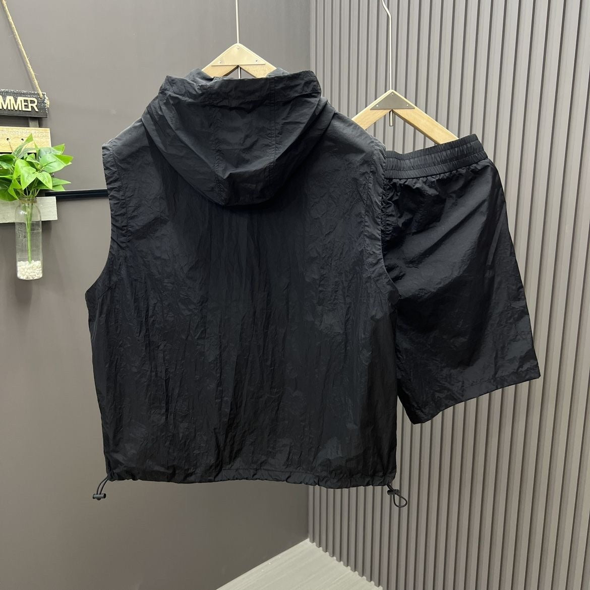 Chaleco Hombre Capucha Ligero Deportivo