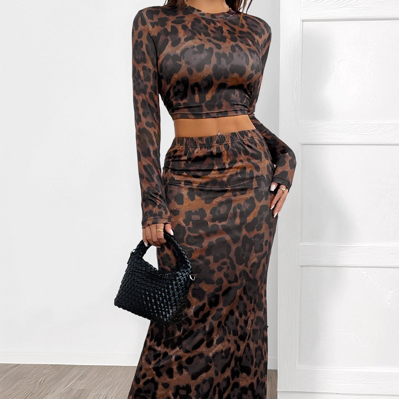 Traje de mujer estampado animal ajustado - Vestiria