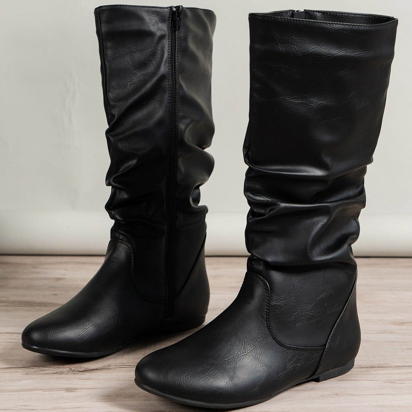 Botas Mujer Caña Alta con Detalle Fruncido