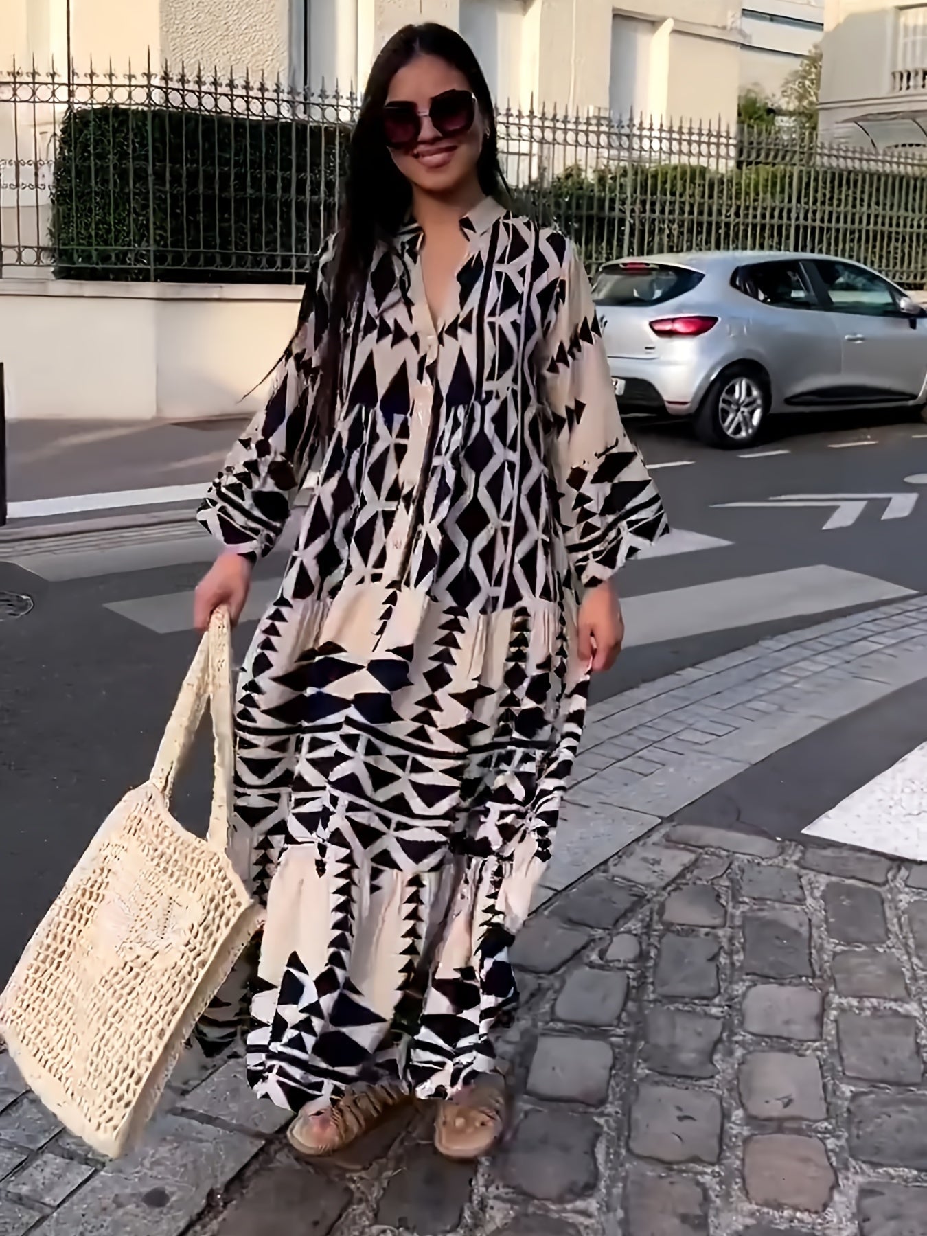 Vestido Boho Chic con Botones Decorativos - Vestiria