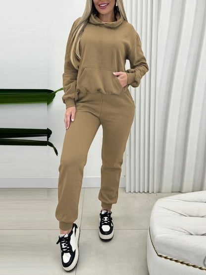 Chaquetón y Pantalones Deportivos Informales