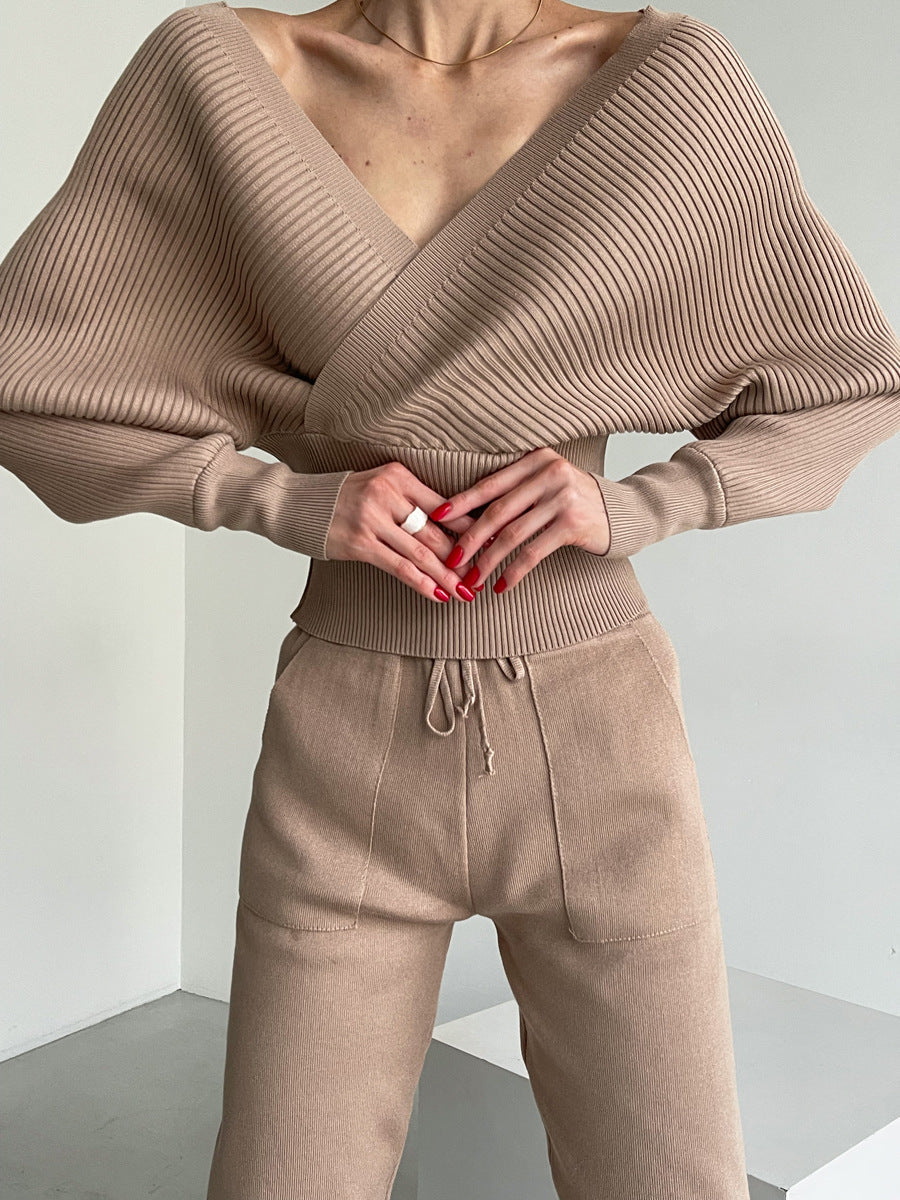 Pantalón y Top de Mujer con Hombros al Descubierto