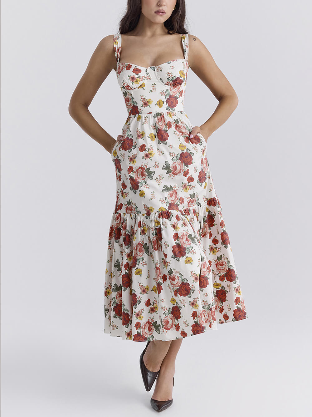 Vestido Floral Elegante con Tirantes Medio Largo - Vestiria