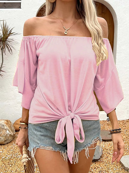 Blusa Elegante con Hombros Descubiertos y Cinturón - Vestiria