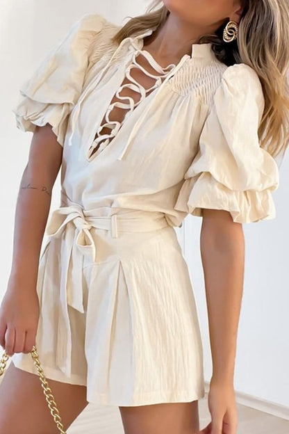 Vestido Floral Con Volantes Cinturado