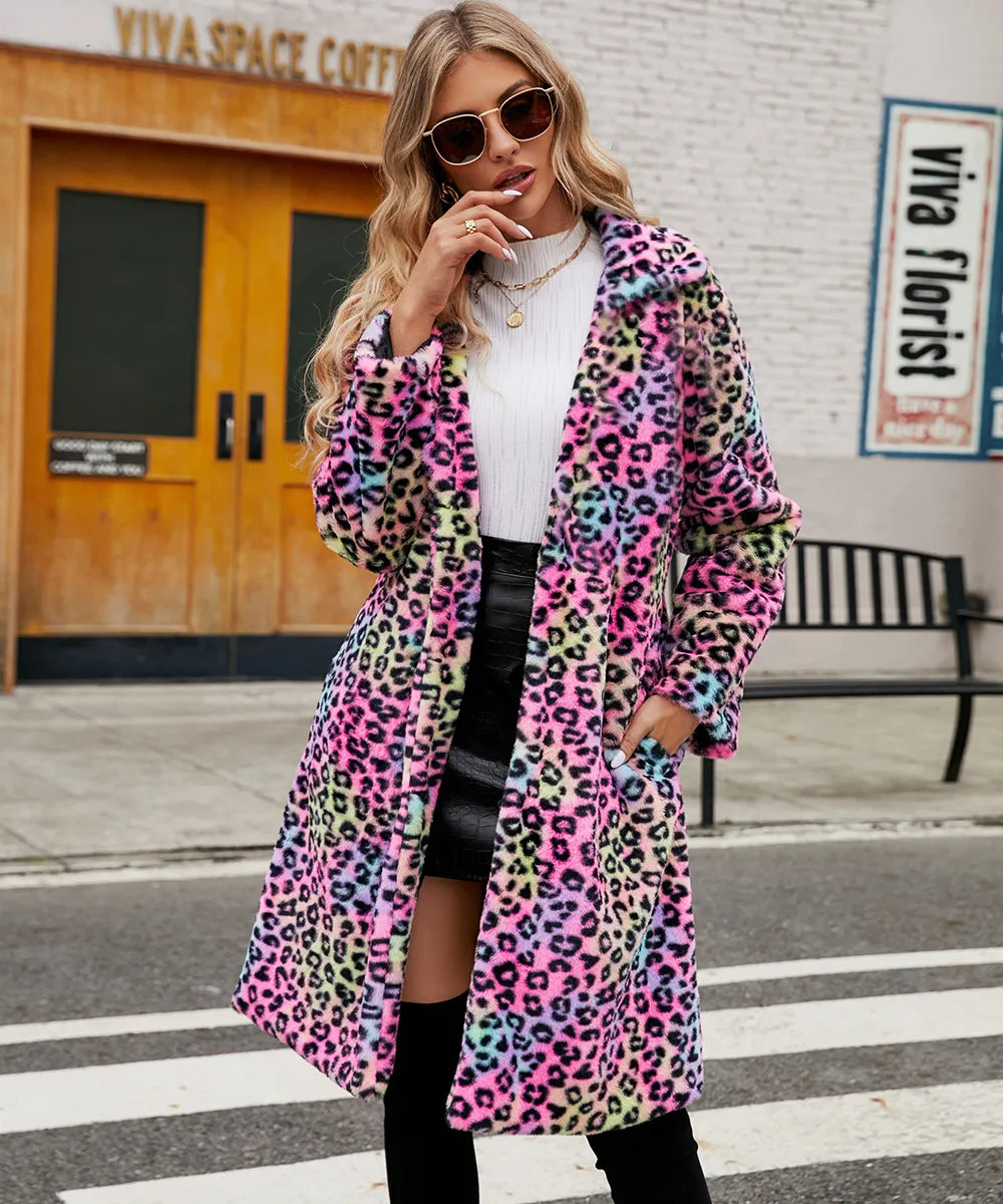 Chaquetón de Piel Falsa Leopardo Cálido