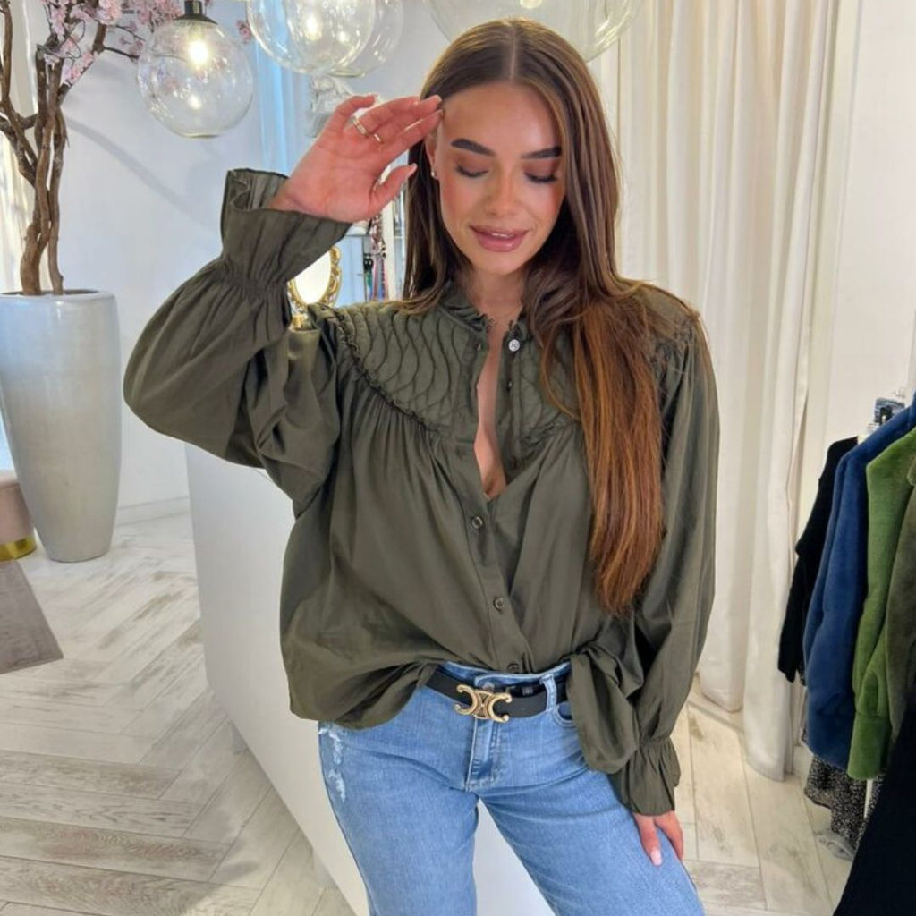 Blusa Mujer Elegante con Hombros Descubiertos - Vestiria