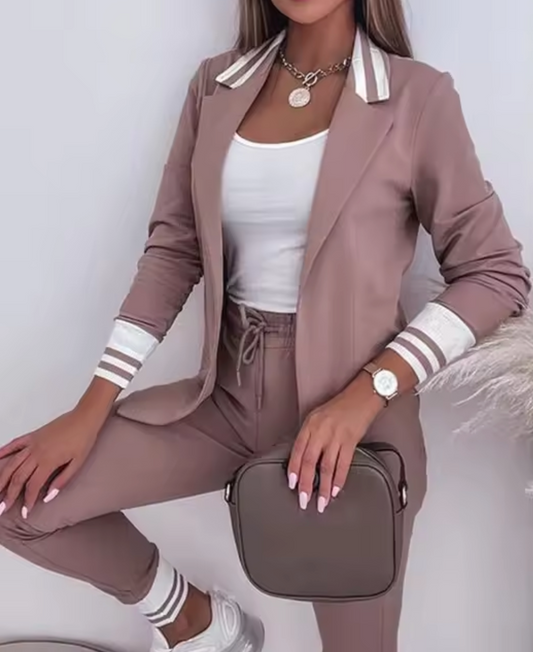 Traje Chaqueta y Pantalón Mujer Elegantemente - Vestiria