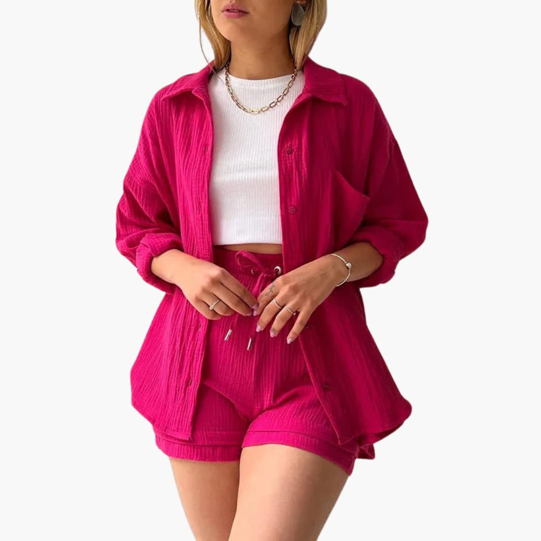 Traje de verano blusa y shorts ajustados
