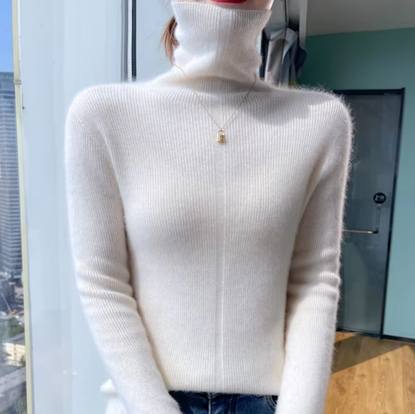 Chaquetón de lana suave cuello alto - Vestiria