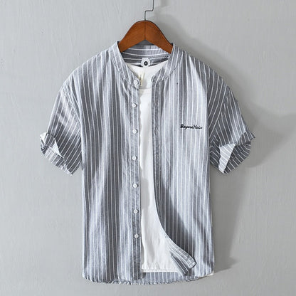 Camisa hombre rayas finas elegante bordado sutil