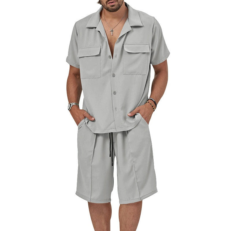 Pantalón y camisa cómodos de verano