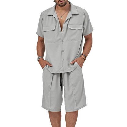 Pantalón y camisa cómodos de verano