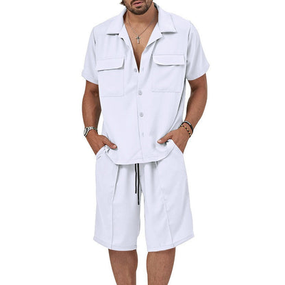 Pantalón y camisa cómodos de verano