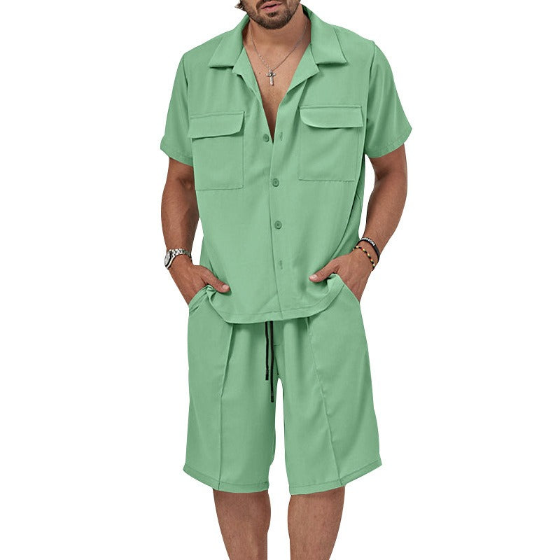 Pantalón y camisa cómodos de verano