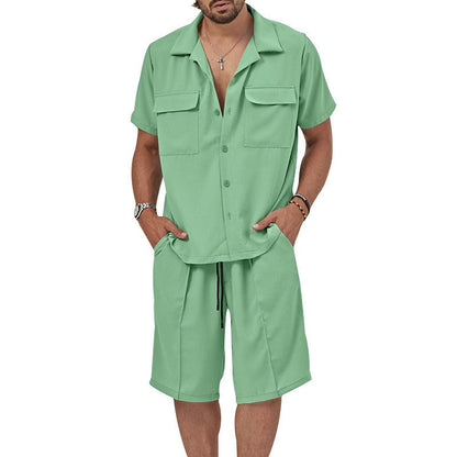 Pantalón y camisa cómodos de verano
