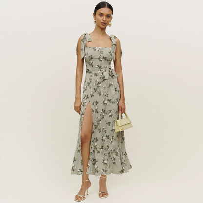 Vestido Largo Elegante con Escote Sencillo