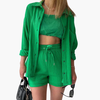 Traje de verano blusa y shorts ajustados