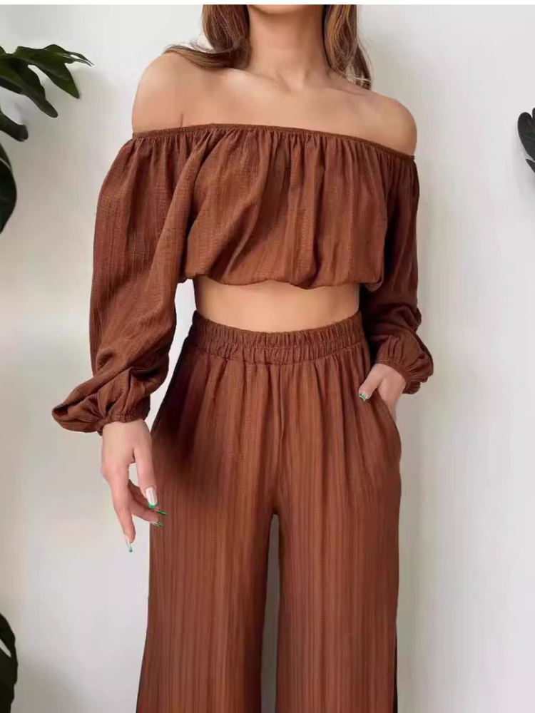Conjunto Mujer Crop Top y Pantalón Ancho Elegante