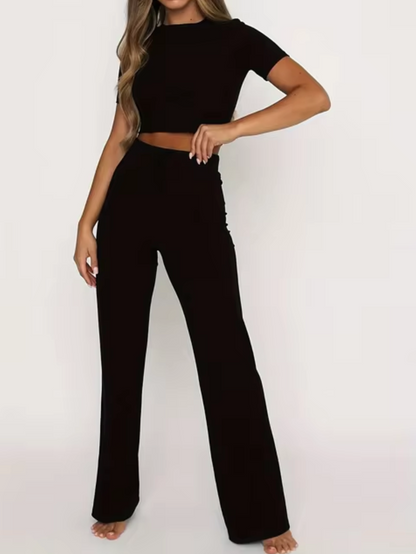 Conjunto Deportivo Top Corto y Pantalón