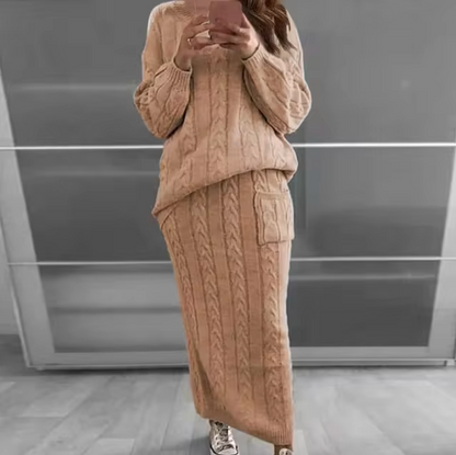 Conjunto Jersey y Falda Cálido y Chic