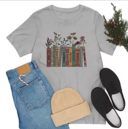 Camiseta Estampada Libros y Flores Fem