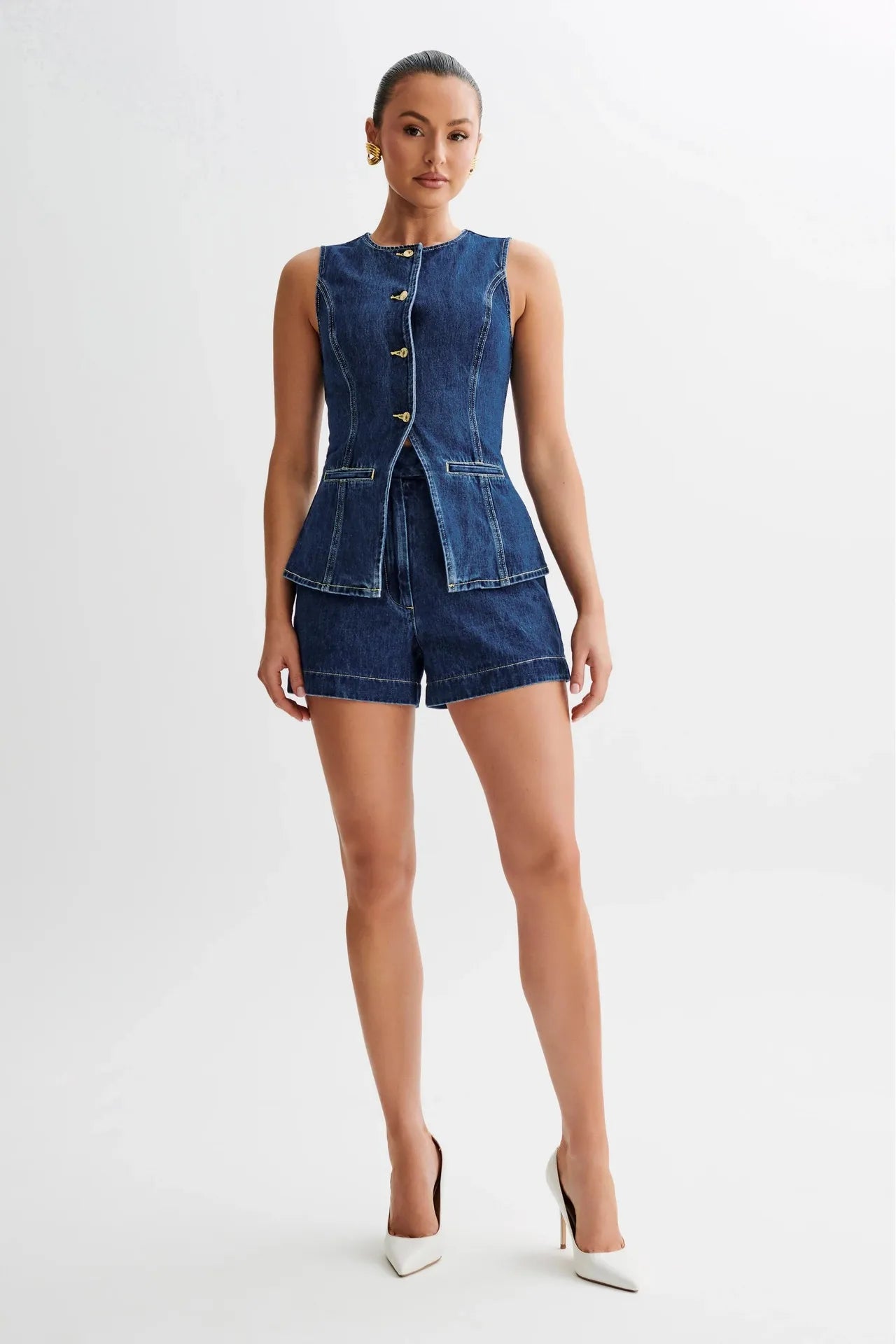 Chaleco vaquero con shorts cómodos - Vestiria